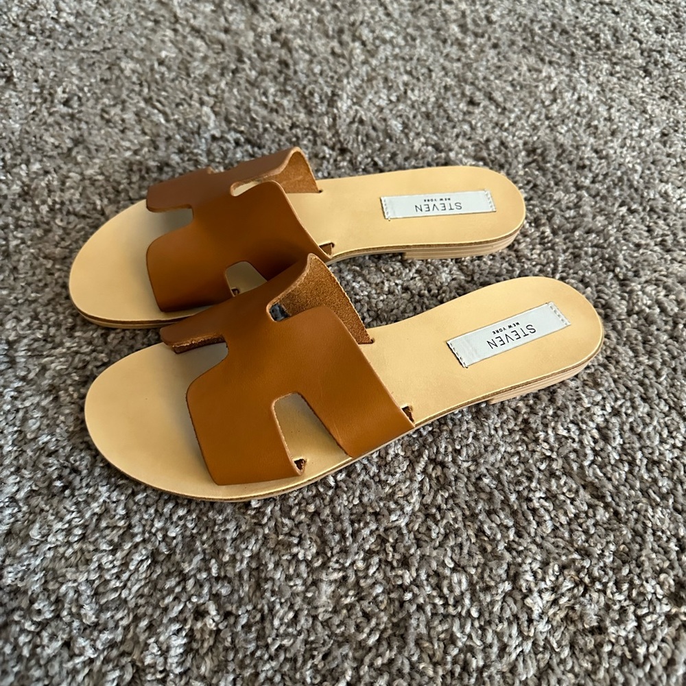 STEVEN brown sandals size 8.5